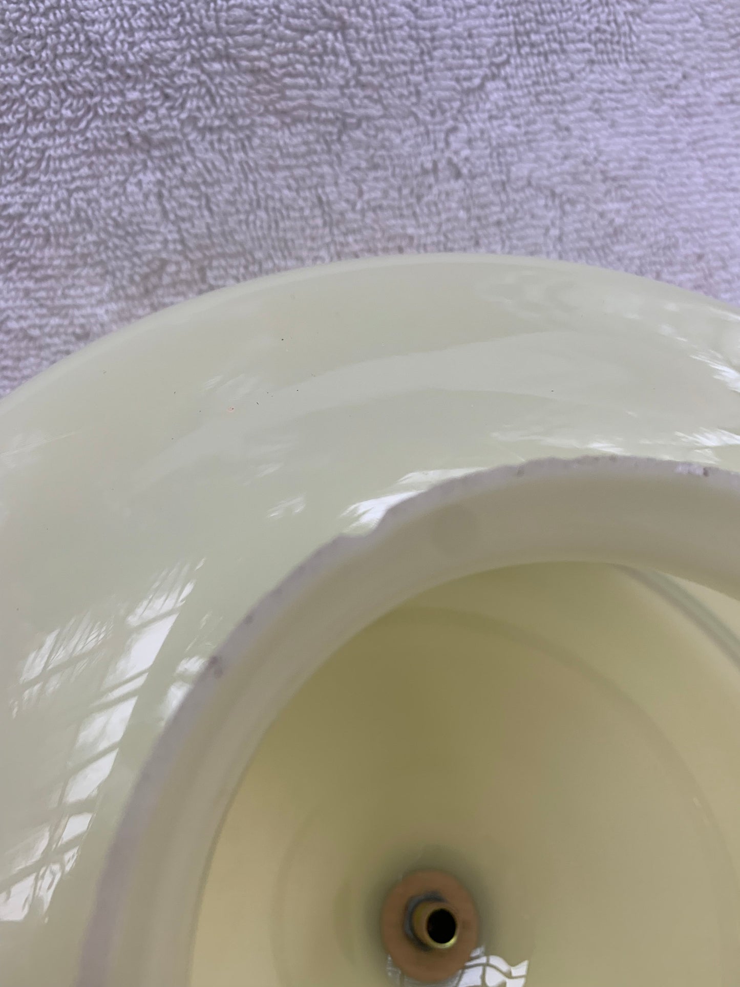 Rare Uranium Glass Lampshade! Great Glow!!