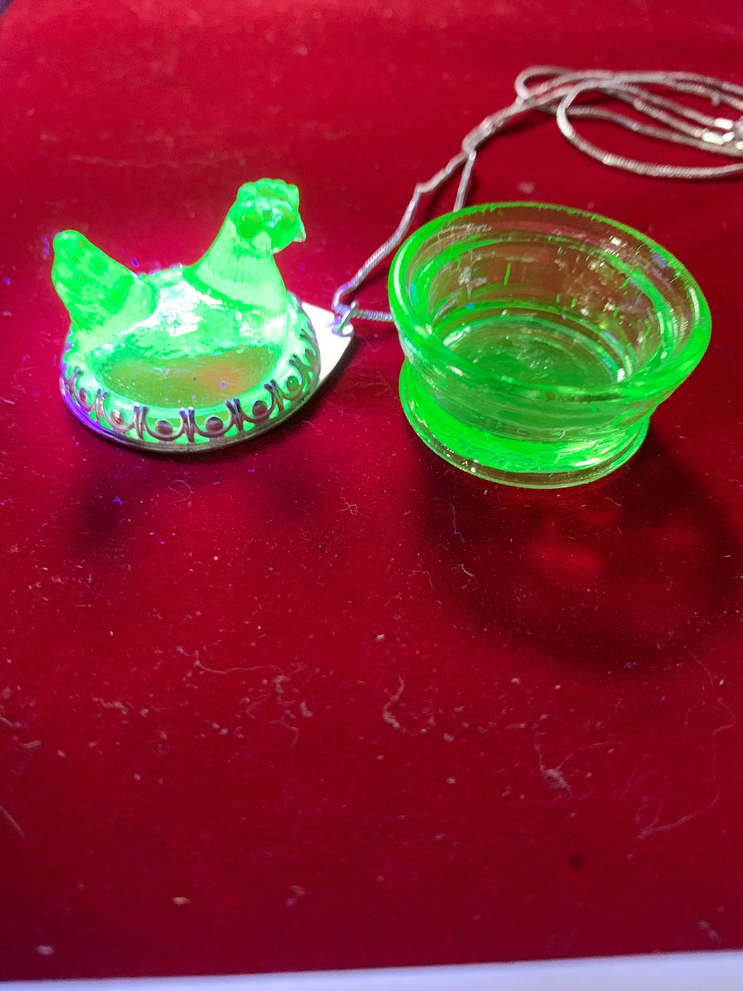 Uranium Chicken Necklace, Silver Jewelry, vintage Vaseline glass. Limited edition, by Ponyfoot Burns Mountain crafts and more. Great price!