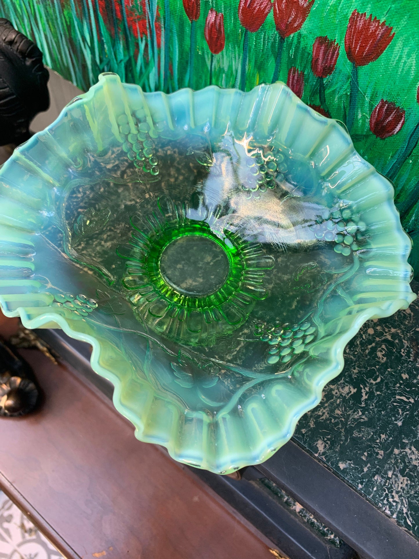 Vintage Antique JEFFERSON Glass Green Opalescent Ruffled Edge Grapes Bowl 8.5"